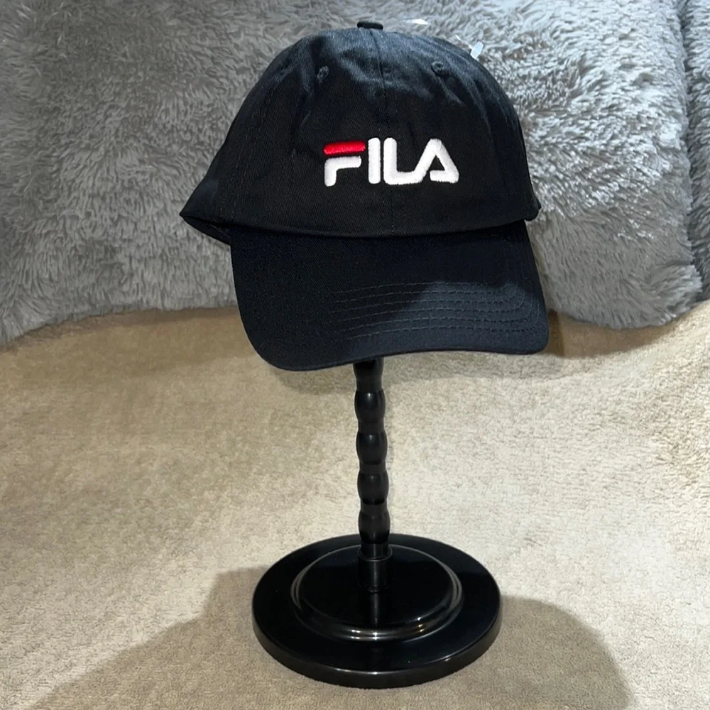Fila Men’s Snapback Black Hat “NWT”